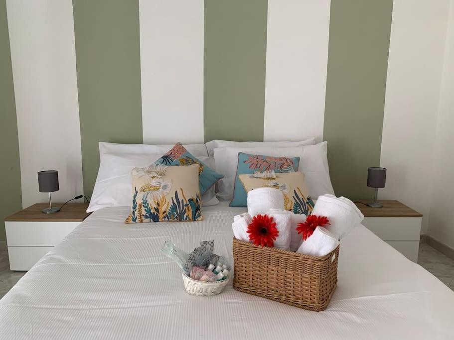 Casa - Torre Dell'Orologio Apartment Canosa di Puglia Luaran gambar
