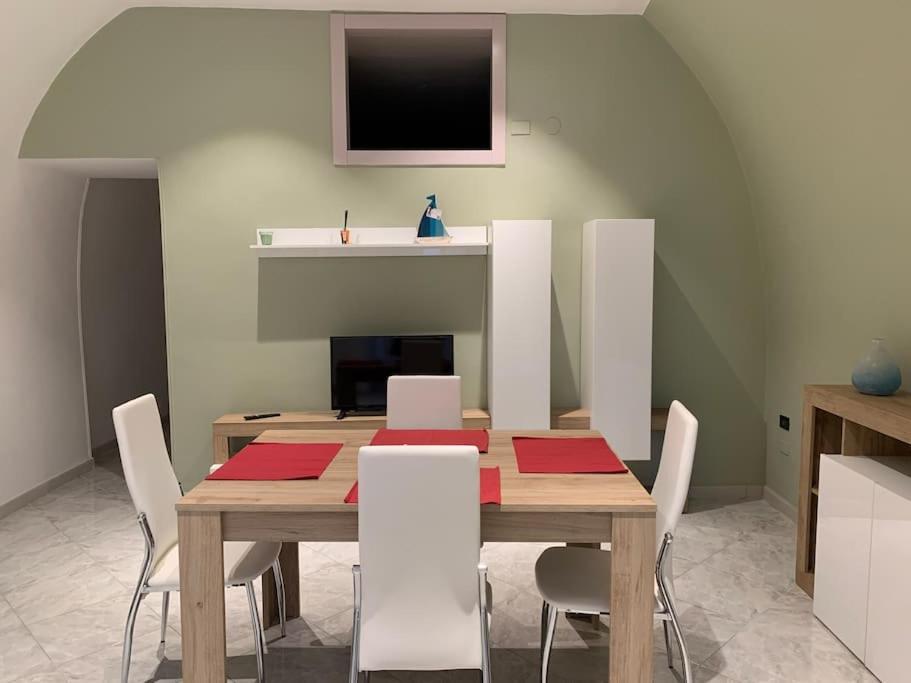 Casa - Torre Dell'Orologio Apartment Canosa di Puglia Luaran gambar